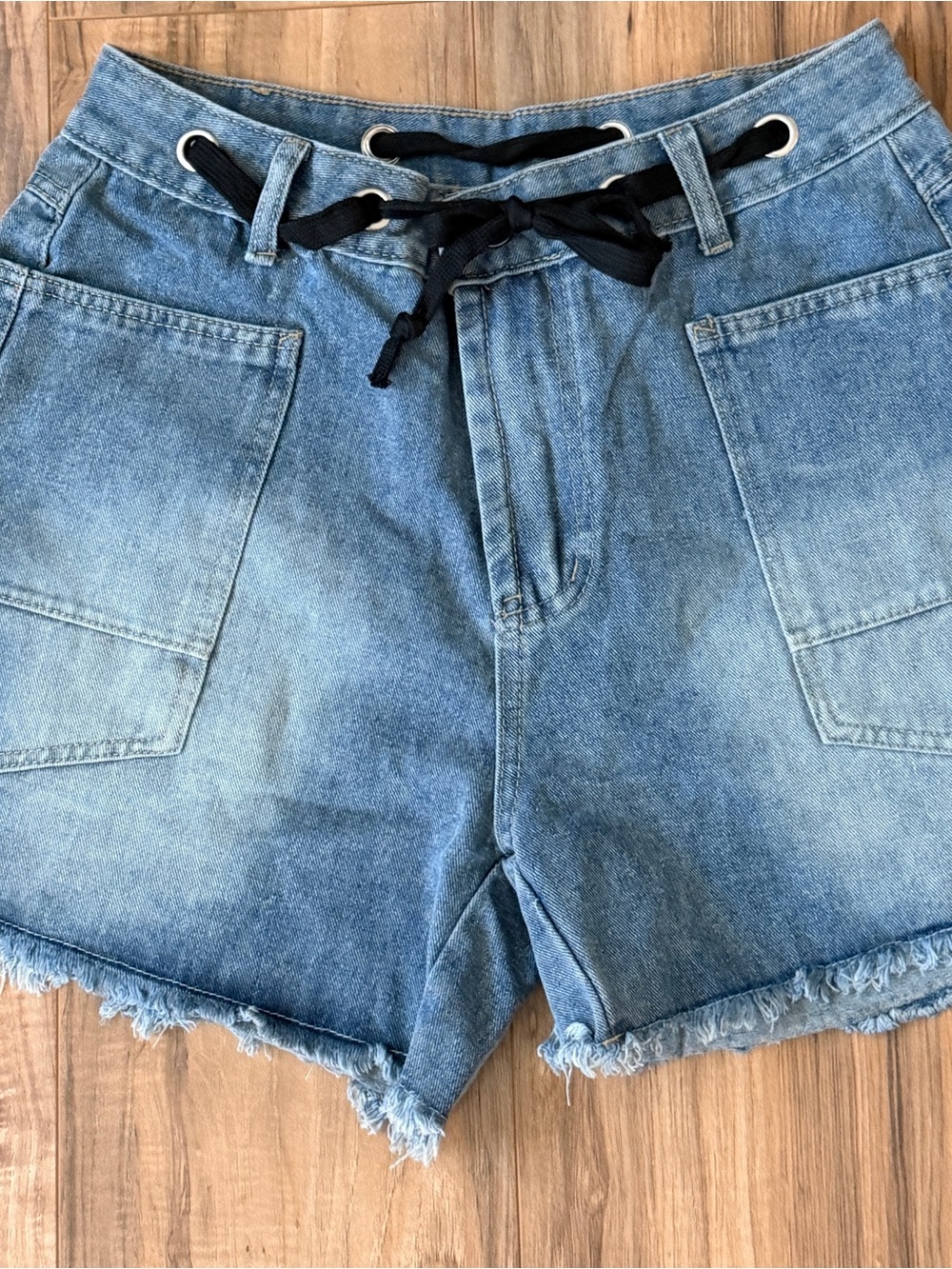 Denim High-Rise Frayed Hem Shorts in Light Blue